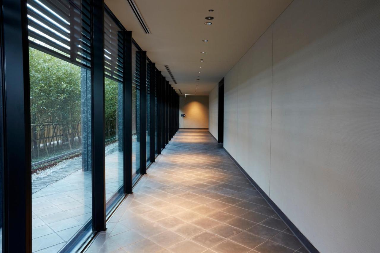 גוטמבה Hotel Clad מראה חיצוני תמונה