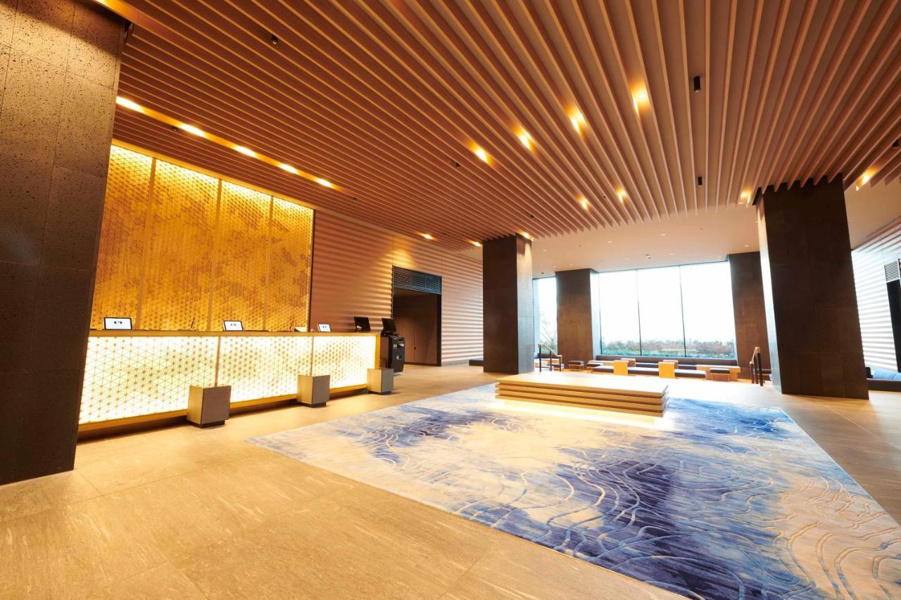 גוטמבה Hotel Clad מראה חיצוני תמונה