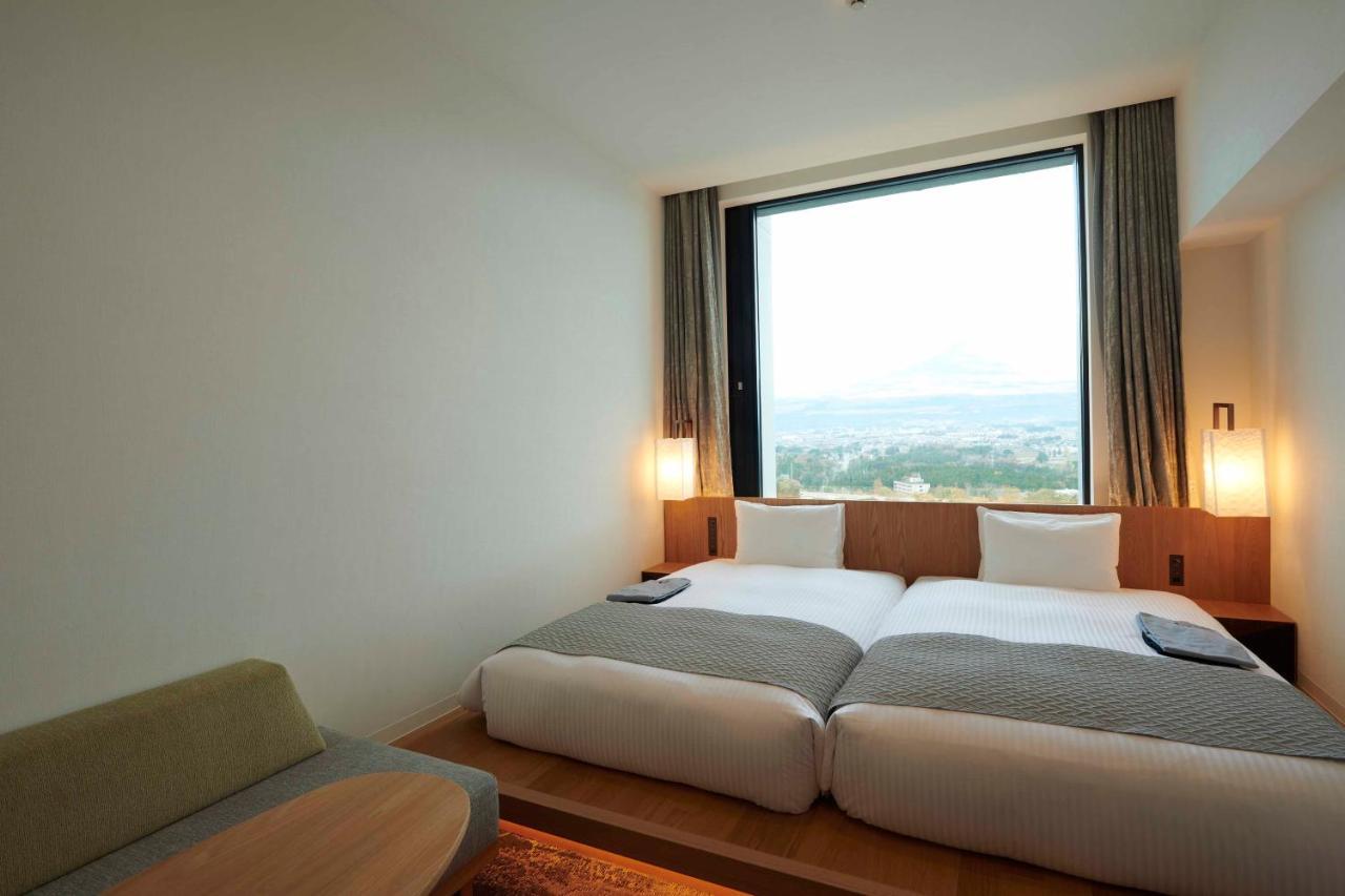 גוטמבה Hotel Clad מראה חיצוני תמונה