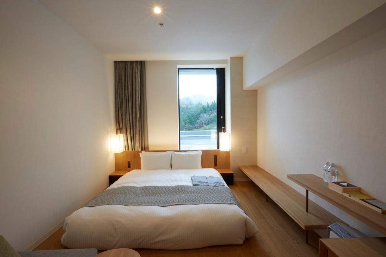גוטמבה Hotel Clad מראה חיצוני תמונה